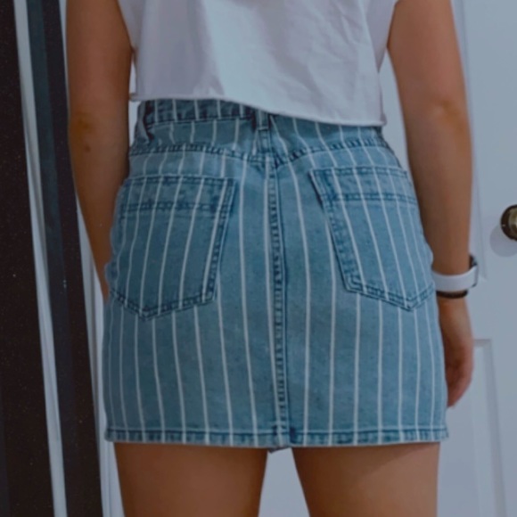 Jean skirt - Picture 2 of 2